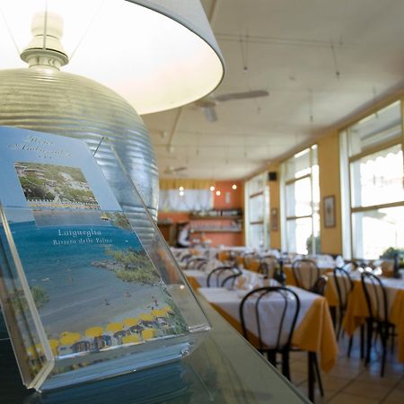Hotel Ambassador Laigueglia Kültér fotó