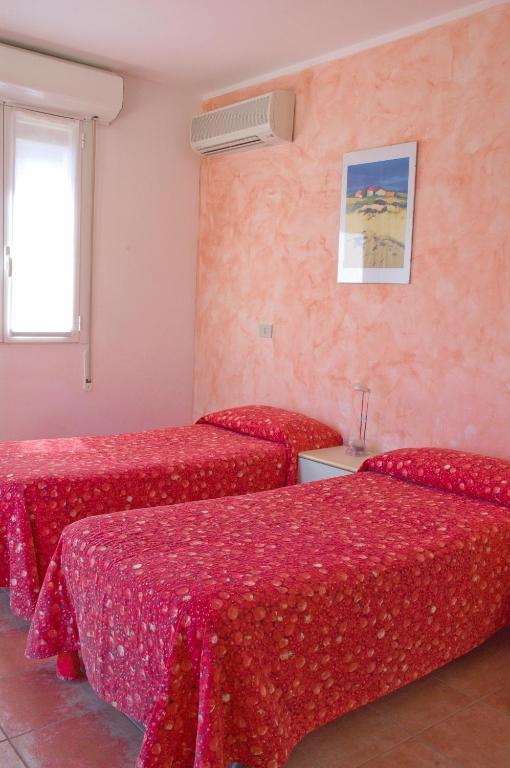 Hotel Ambassador Laigueglia Kültér fotó